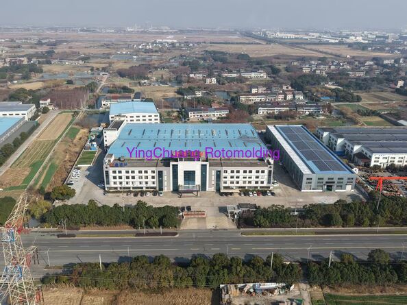 Changzhou Yingchuang Rotomolding Equipment Co,. Ltd 제조업체의 생산 라인